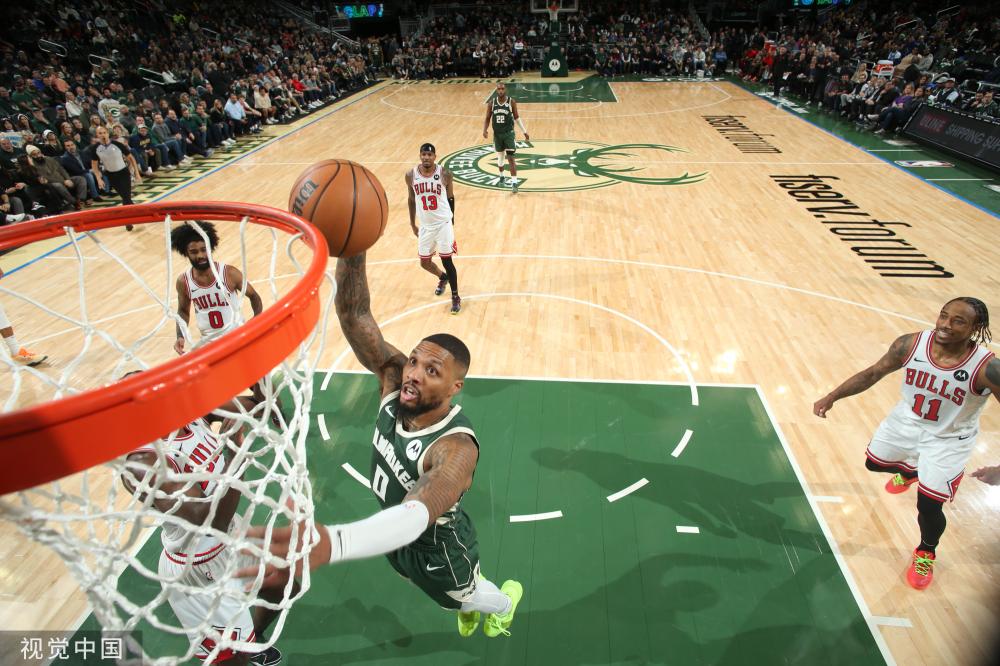 洛在绿茵场 洛在绿茵场