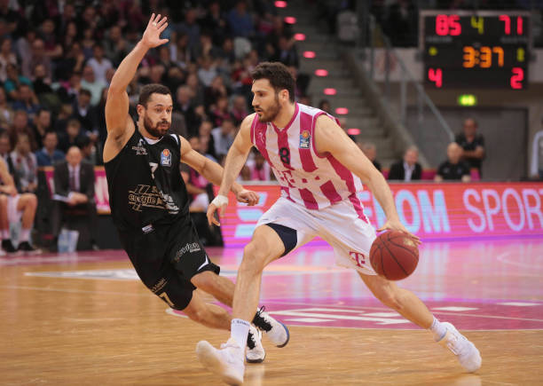 使皇马的防 使皇马的防